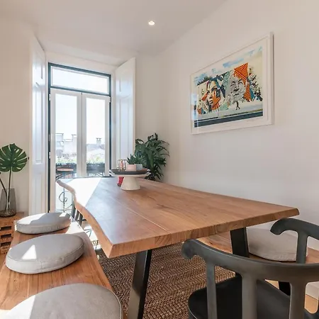 Angelina Vidal Duplex With Terrace * Lisbon
