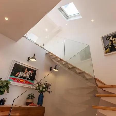 Angelina Vidal Duplex With Terrace Apartment *