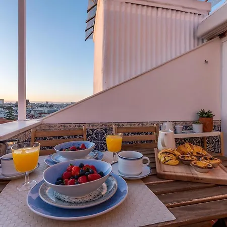 Angelina Vidal Duplex With Terrace Lisbon