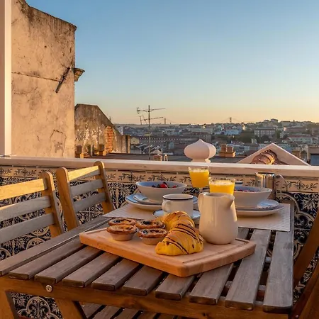 Angelina Vidal Duplex With Terrace Apartment Lisbon